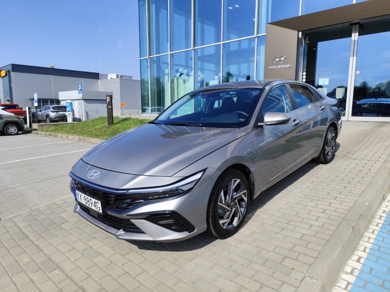 HYUNDAI Elantra<br /><small>(Samochód demonstracyjny)</small>