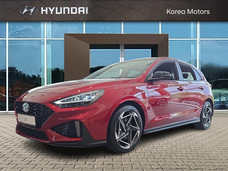 HYUNDAI i30