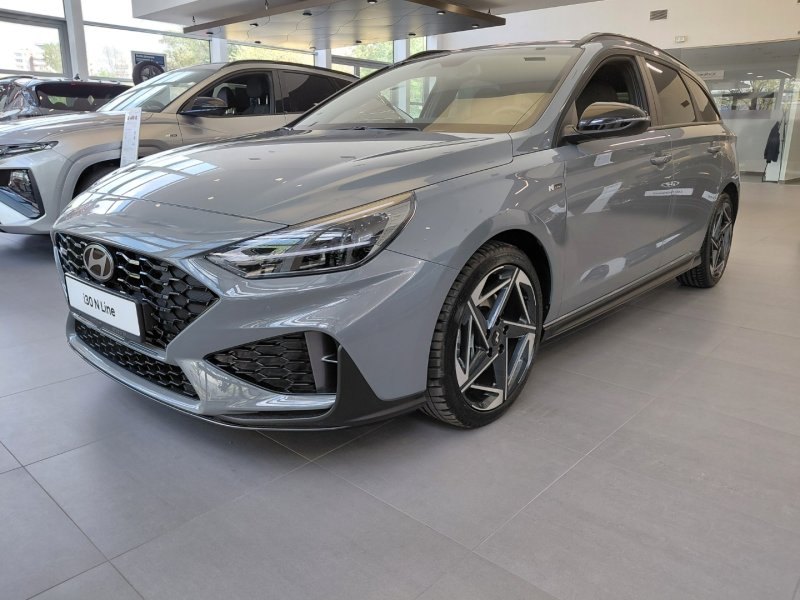 HYUNDAI i30<br /><small>(Samochód używany)</small>