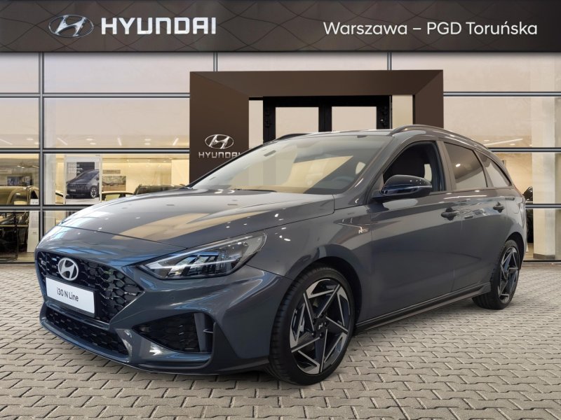 HYUNDAI i30