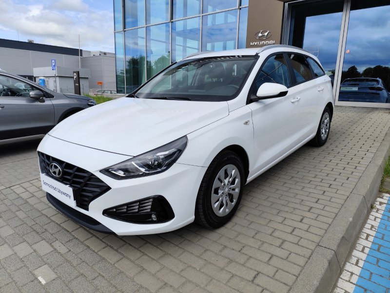 HYUNDAI i30<br /><small>(Samochód używany)</small>
