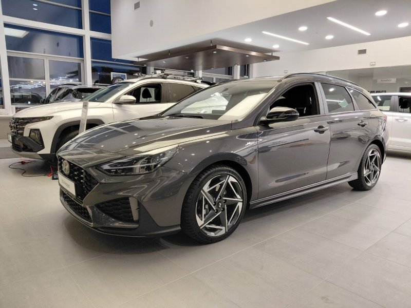 HYUNDAI i30<br /><small>(Samochód używany)</small>