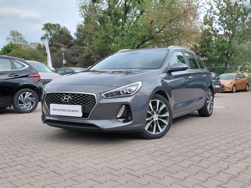 HYUNDAI i30<br /><small>(Samochód używany)</small>